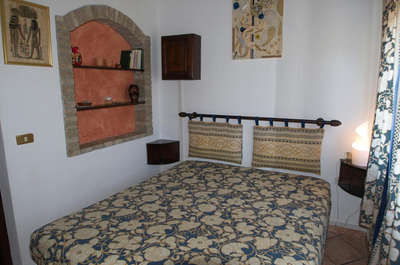 Villa Casa Sa Carrubedda SantʼAnna Arresi Exterior foto